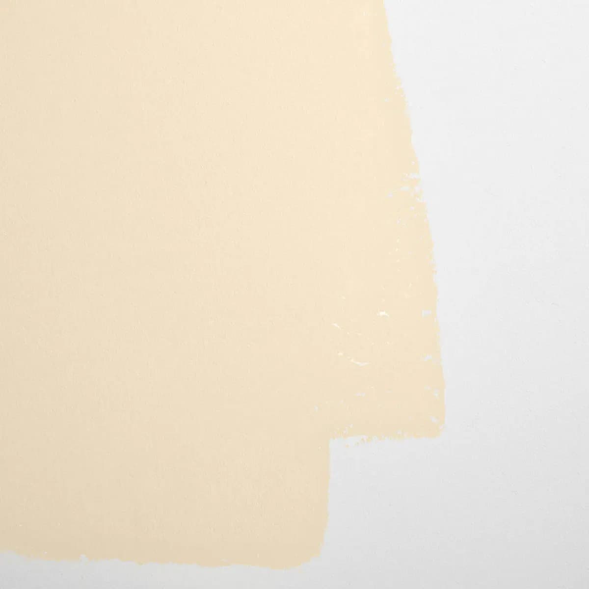 MOOD LIGHTING_ Neutral soft yellow-beige