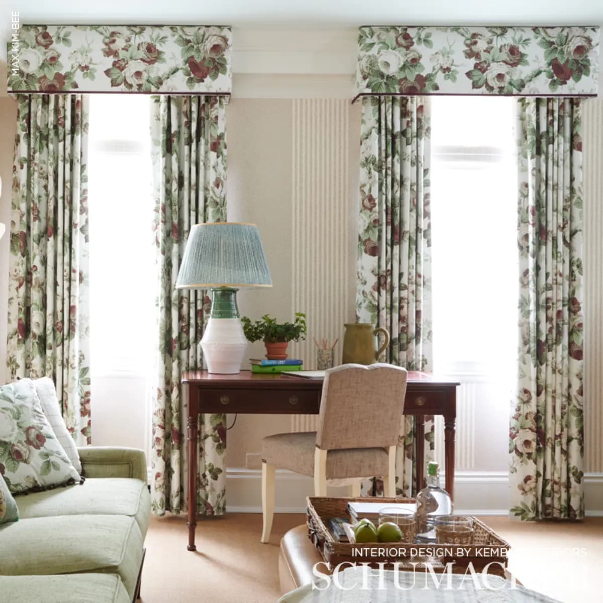 NANCY FLORAL_ GRISAILLE