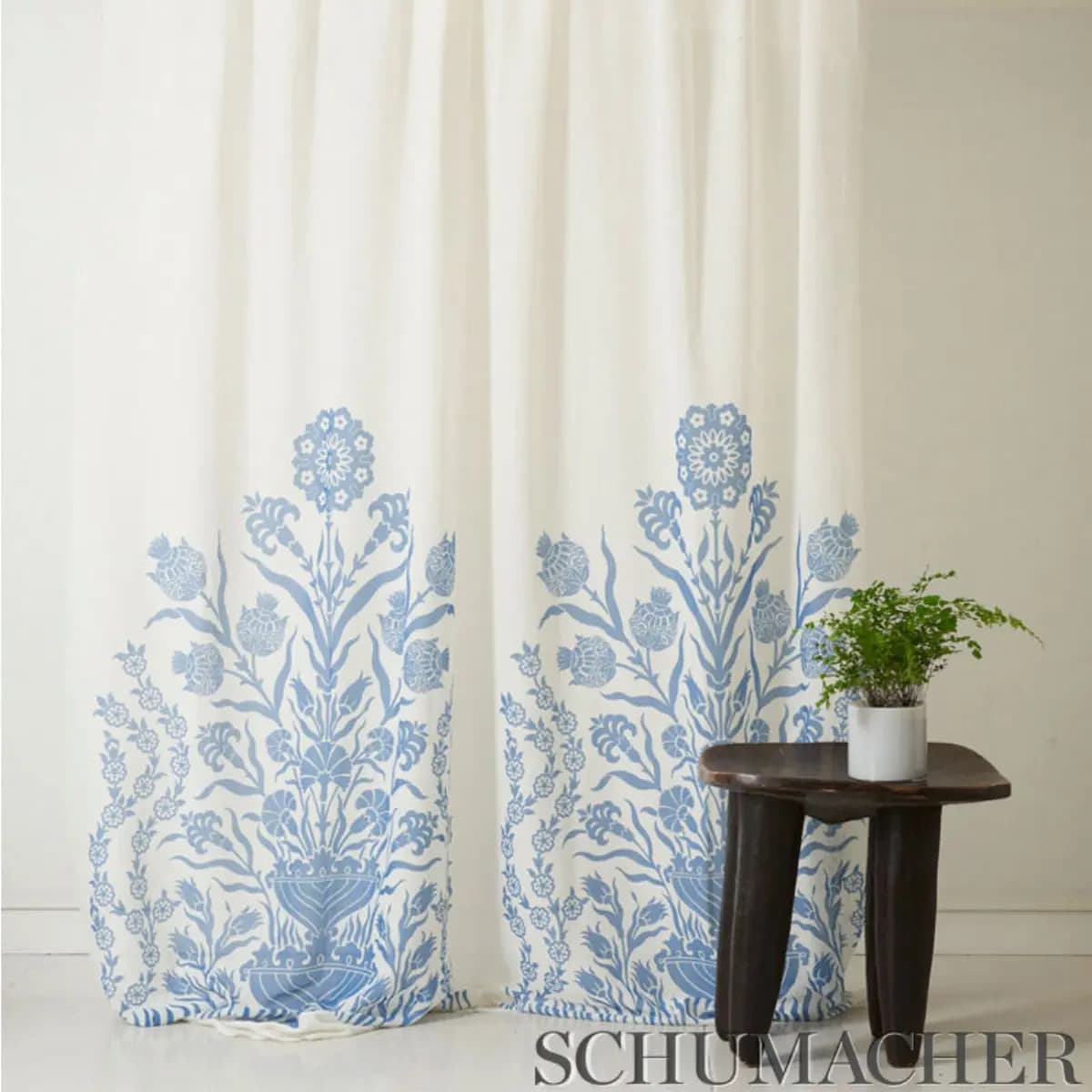 IZNIK SHEER_ BLUE