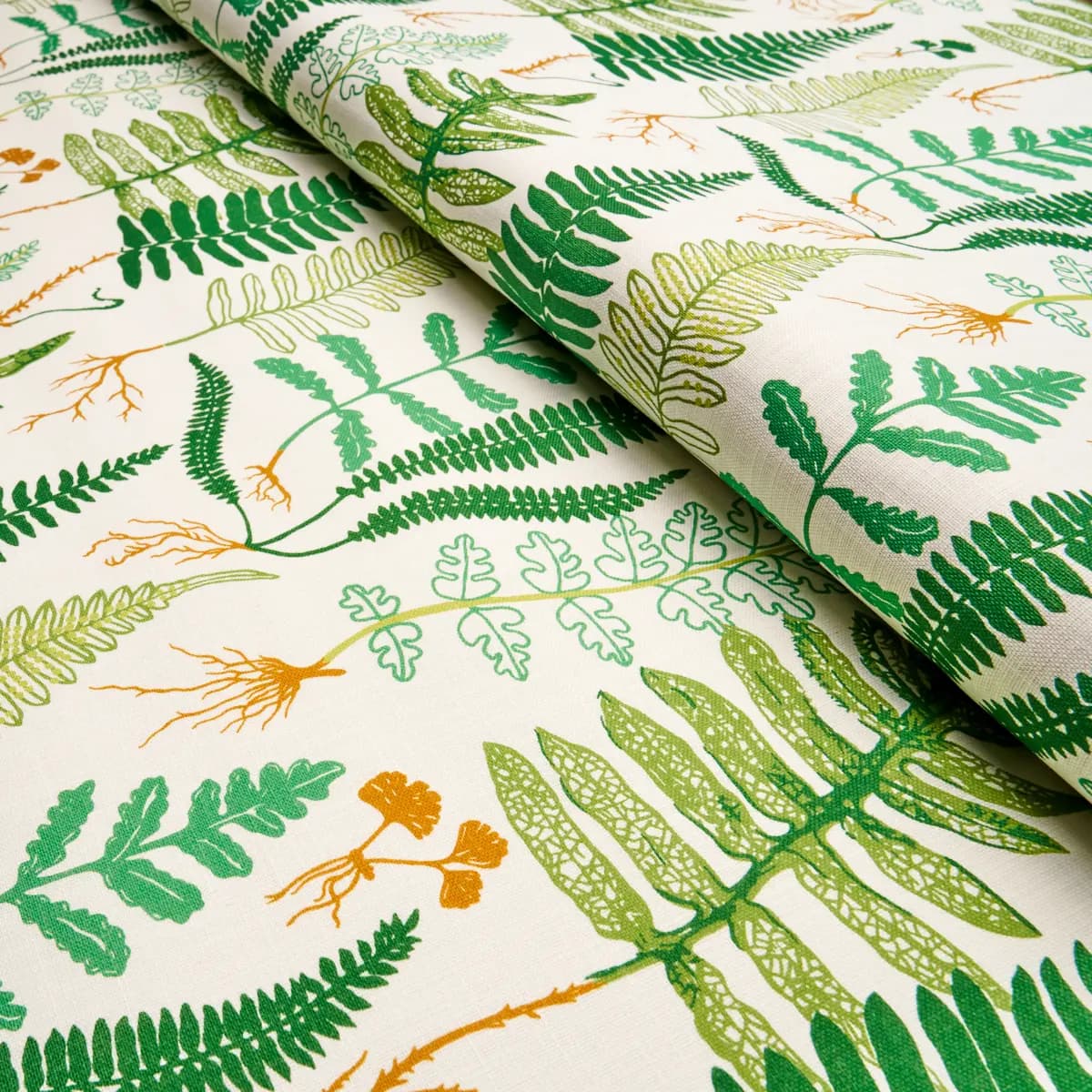 HALCOTT INDOOR/OUTDOOR_ GREEN