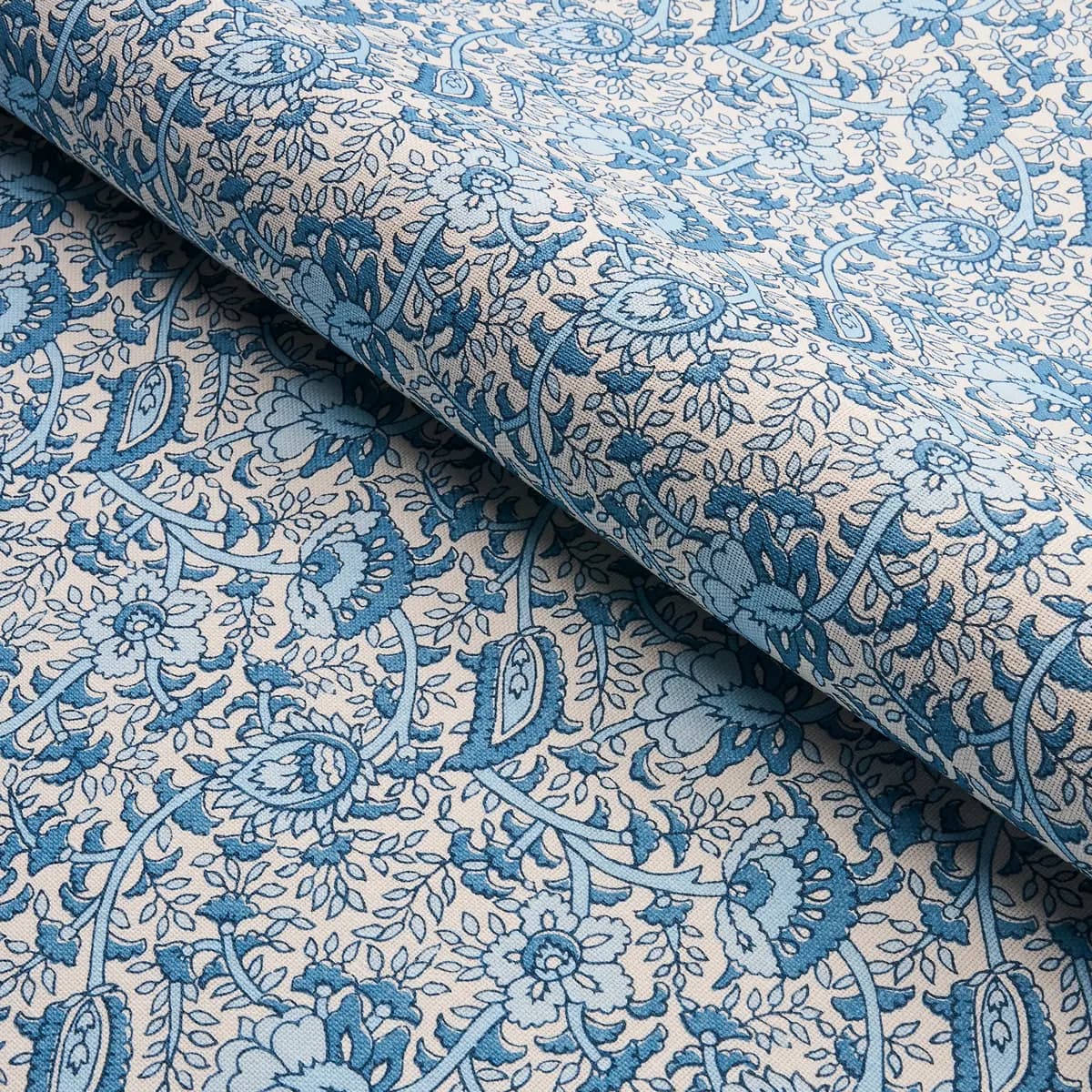 DAISY INDOOR/OUTDOOR_ INDIGO