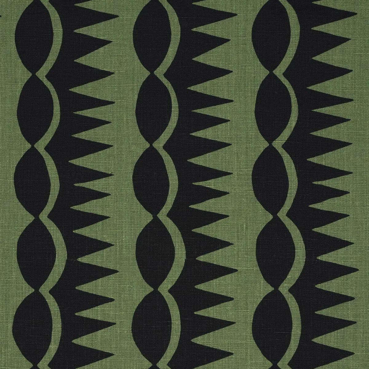 DAGGER STRIPE_ BLACK ON GREEN