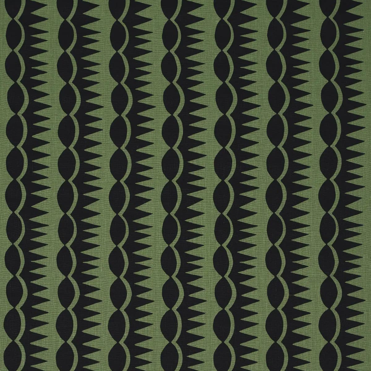 DAGGER STRIPE_ BLACK ON GREEN