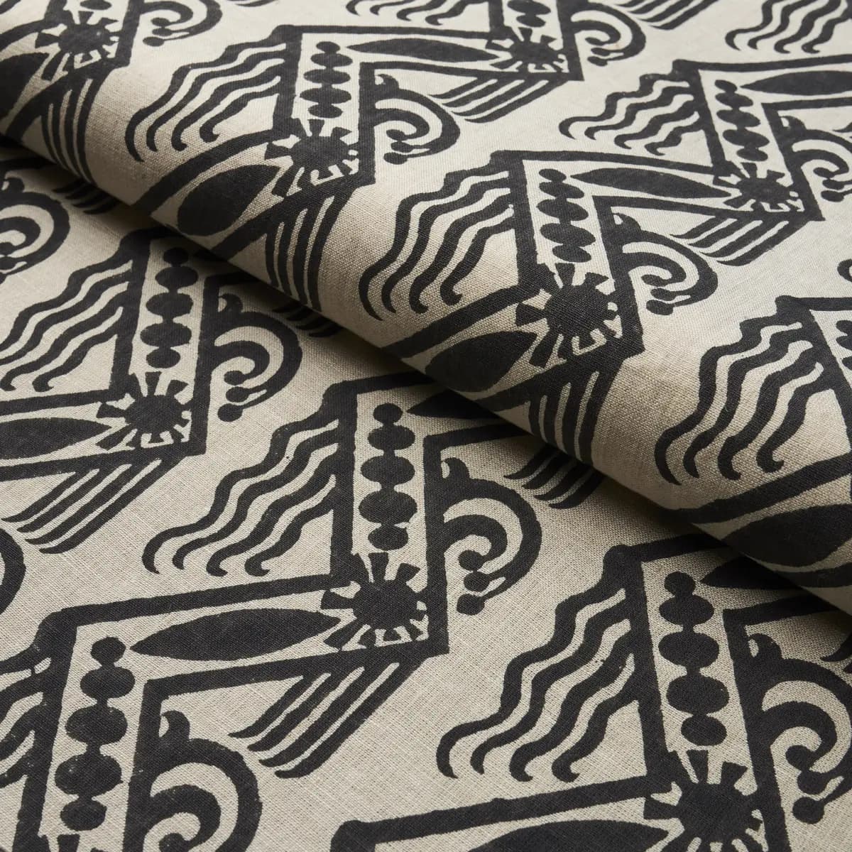 VENETIAN ZIG ZAG BLOCK PRINT_ BLACK ON NATURAL