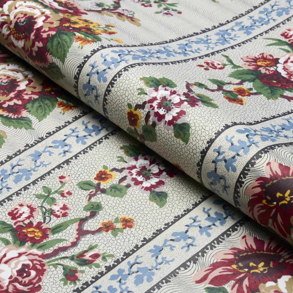 ELIZABETH CHINTZ_ ROSE