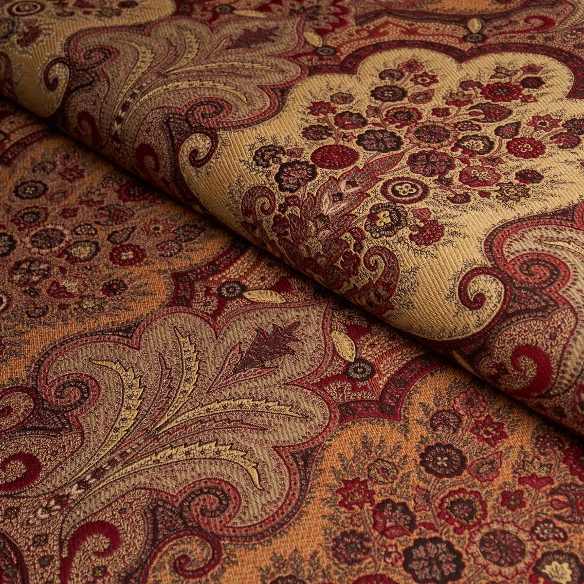 NEW CASTLE PAISLEY_ CRANBERRY