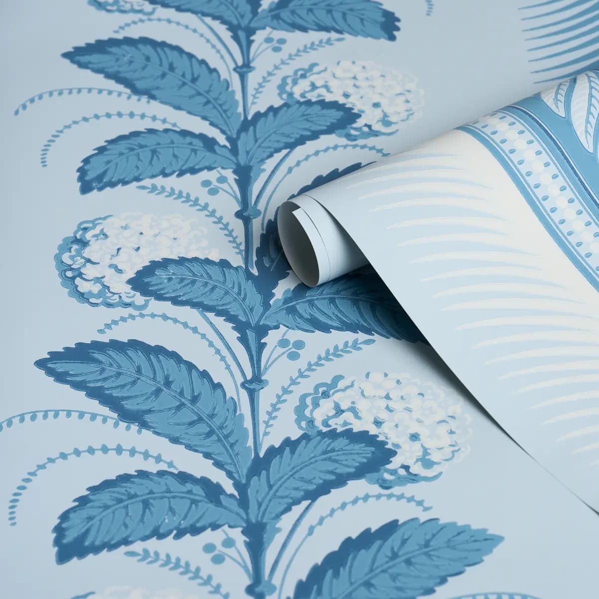 HYDRANGEA DRAPE_ DELFT