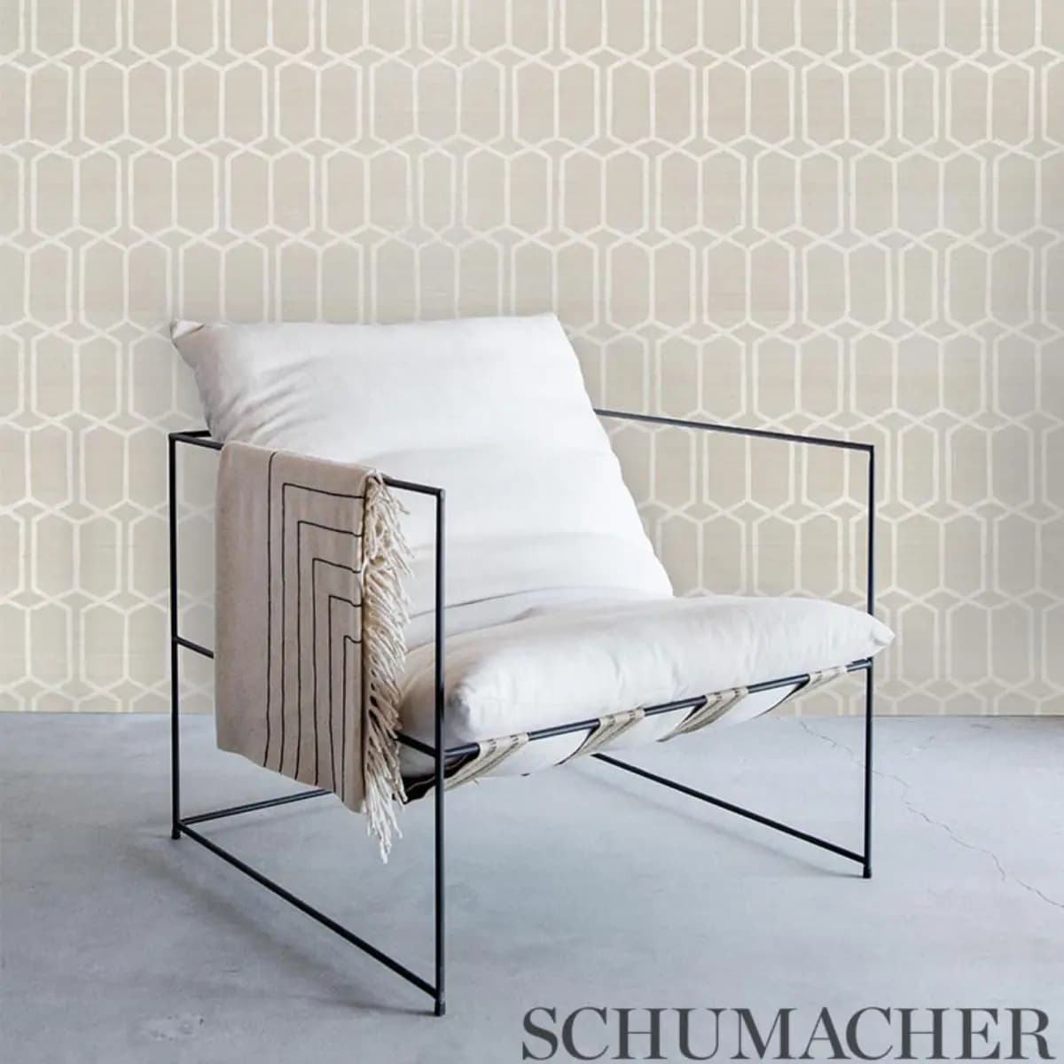 MODERN TRELLIS HEMP SHIMMER_ MOONSTONE