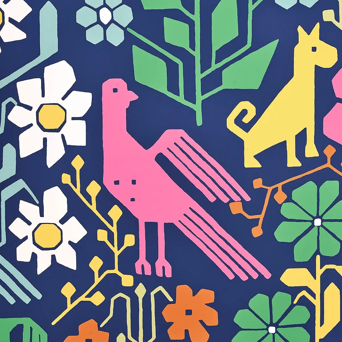 LUPITA_ MULTI ON NAVY