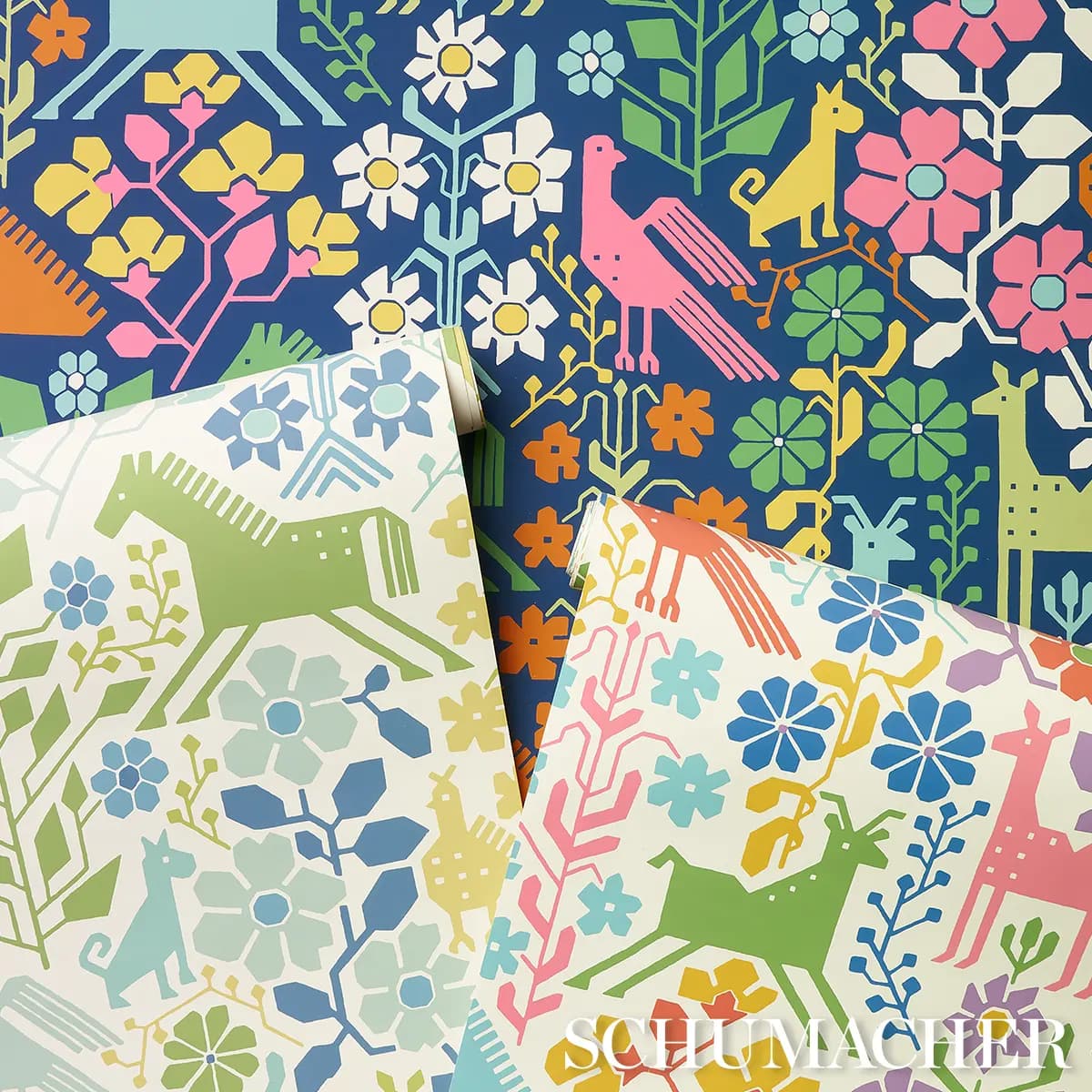 LUPITA_ MULTI ON NAVY