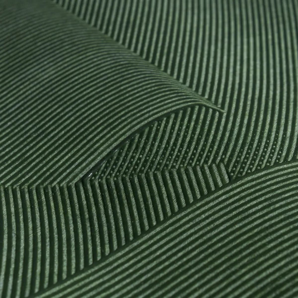 Hand Combed Plaster_ GREEN LEAF