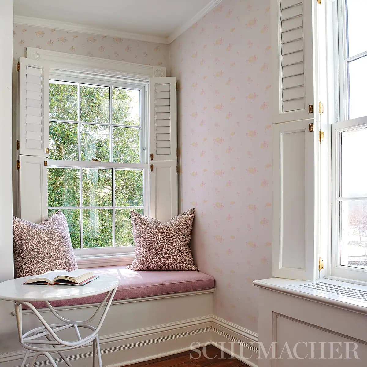 POM POM FOREST_ BLUSH