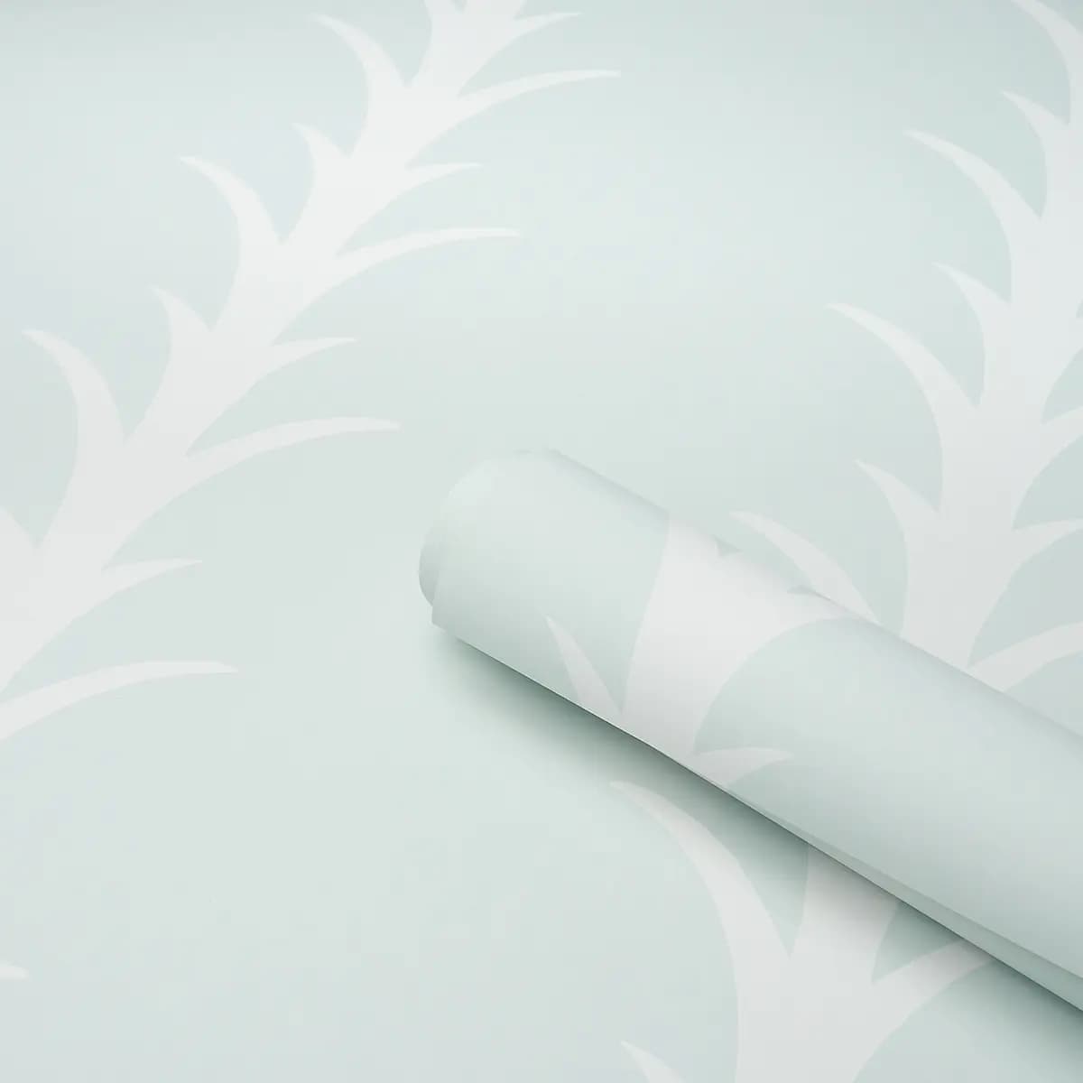 ACANTHUS STRIPE_ IVORY ON MINERAL