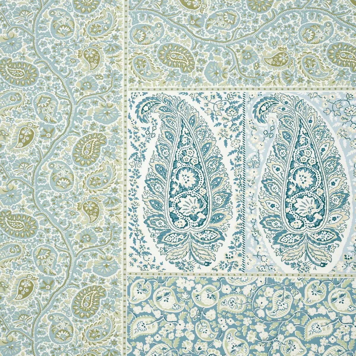 COLMERY PAISLEY PANEL SET_ PEACOCK
