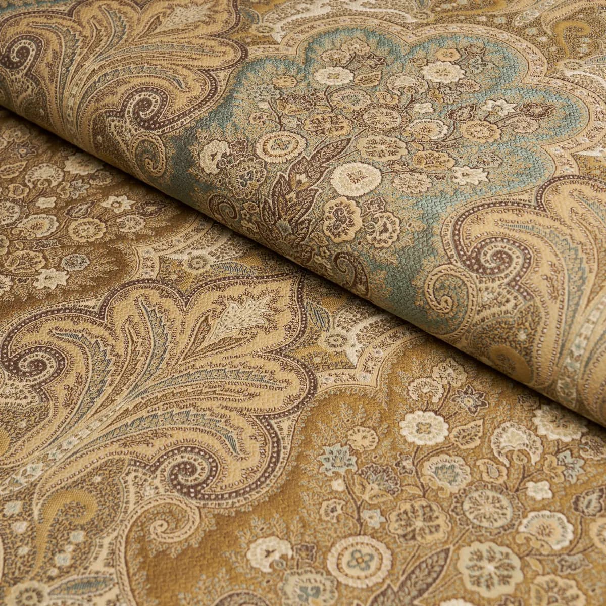 NEW CASTLE PAISLEY_ VENETIAN