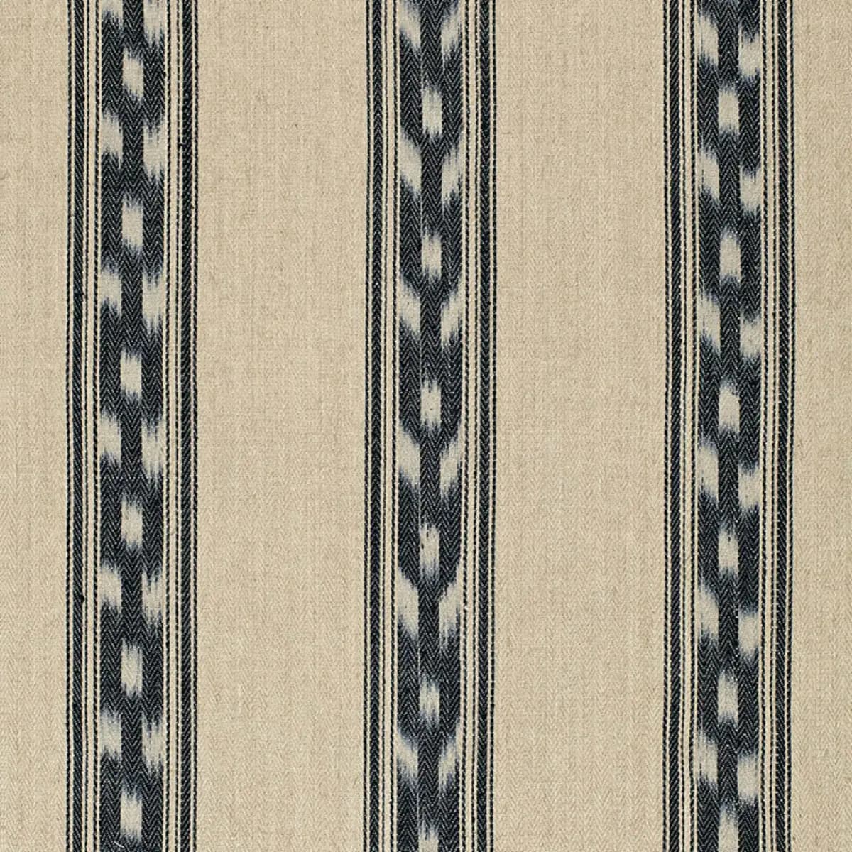 MOJAVE IKAT STRIPE_ EBONY