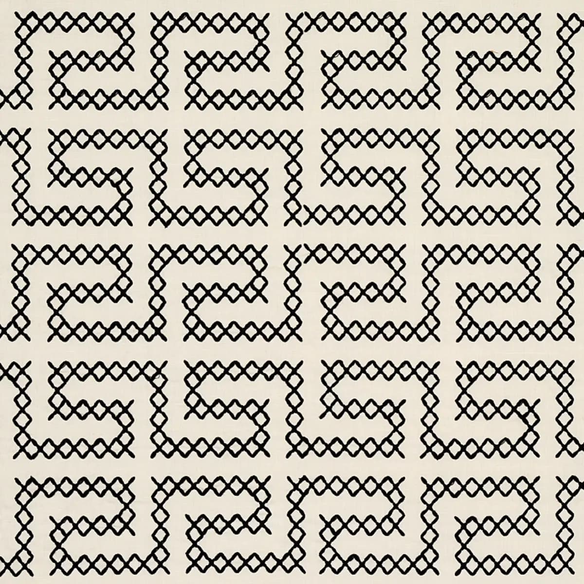 A MAZE EMBROIDERY_ BLACK ON IVORY