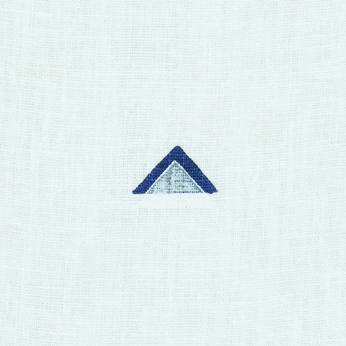 OVERLAPPING TRIANGLES HAND PRINT_ NAVY & WHITE