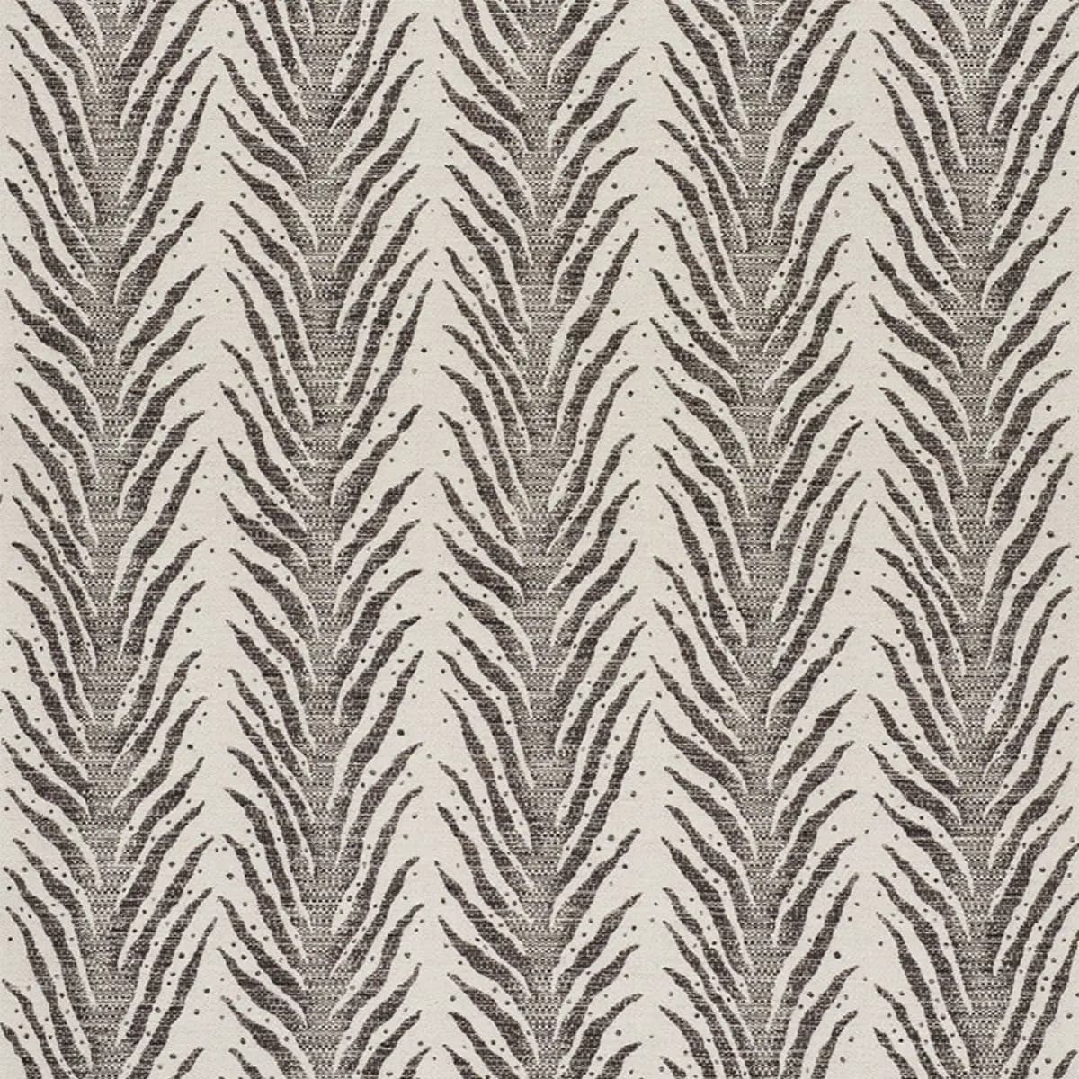 CREEPING FERN_ BASALT