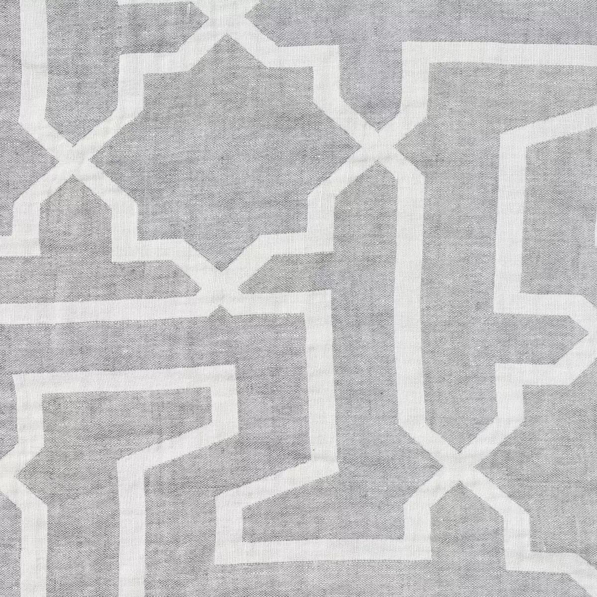 ARABESQUE MAZE SHEER_ GREY