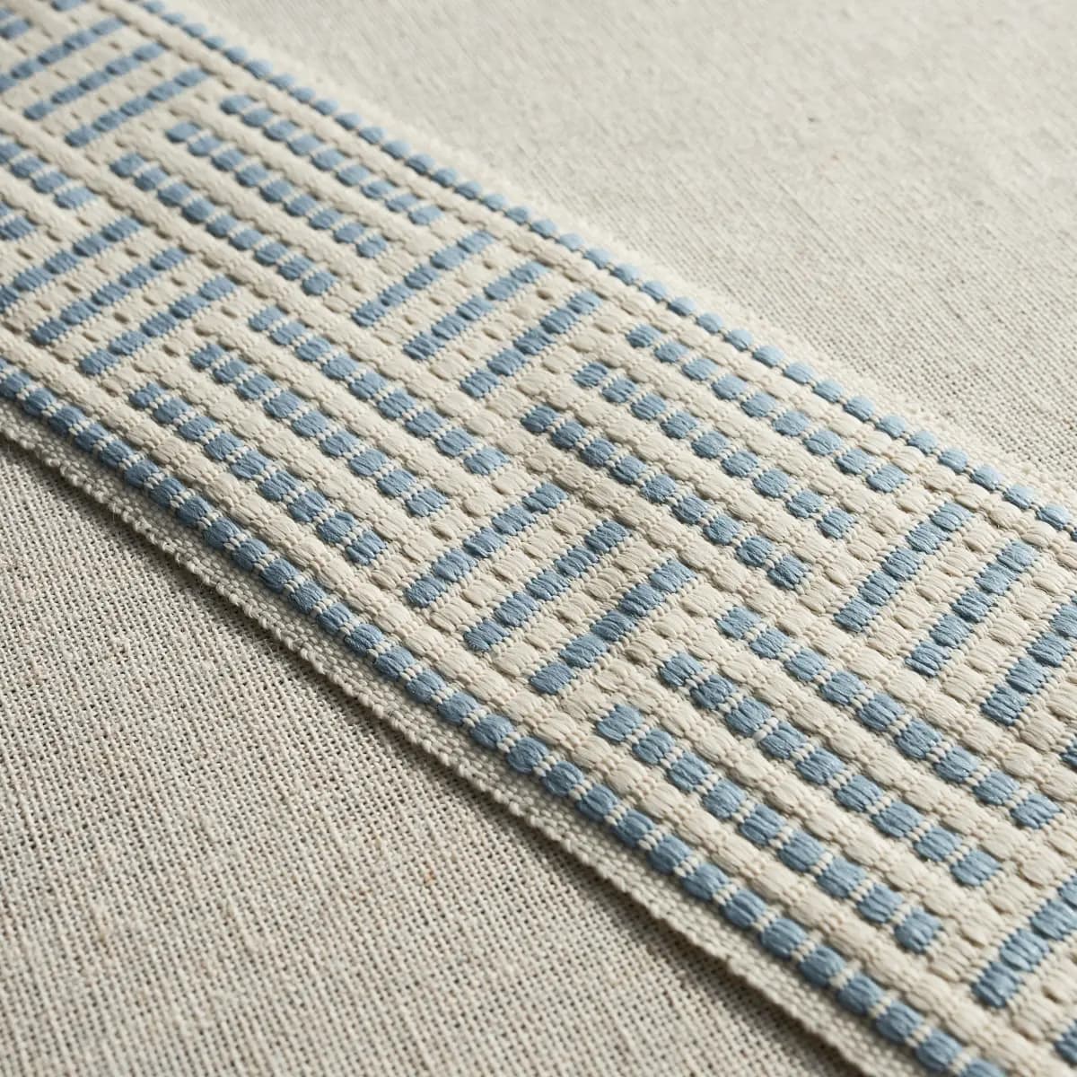 BRICKELL TAPE INDOOR/OUTDOOR_ SKY