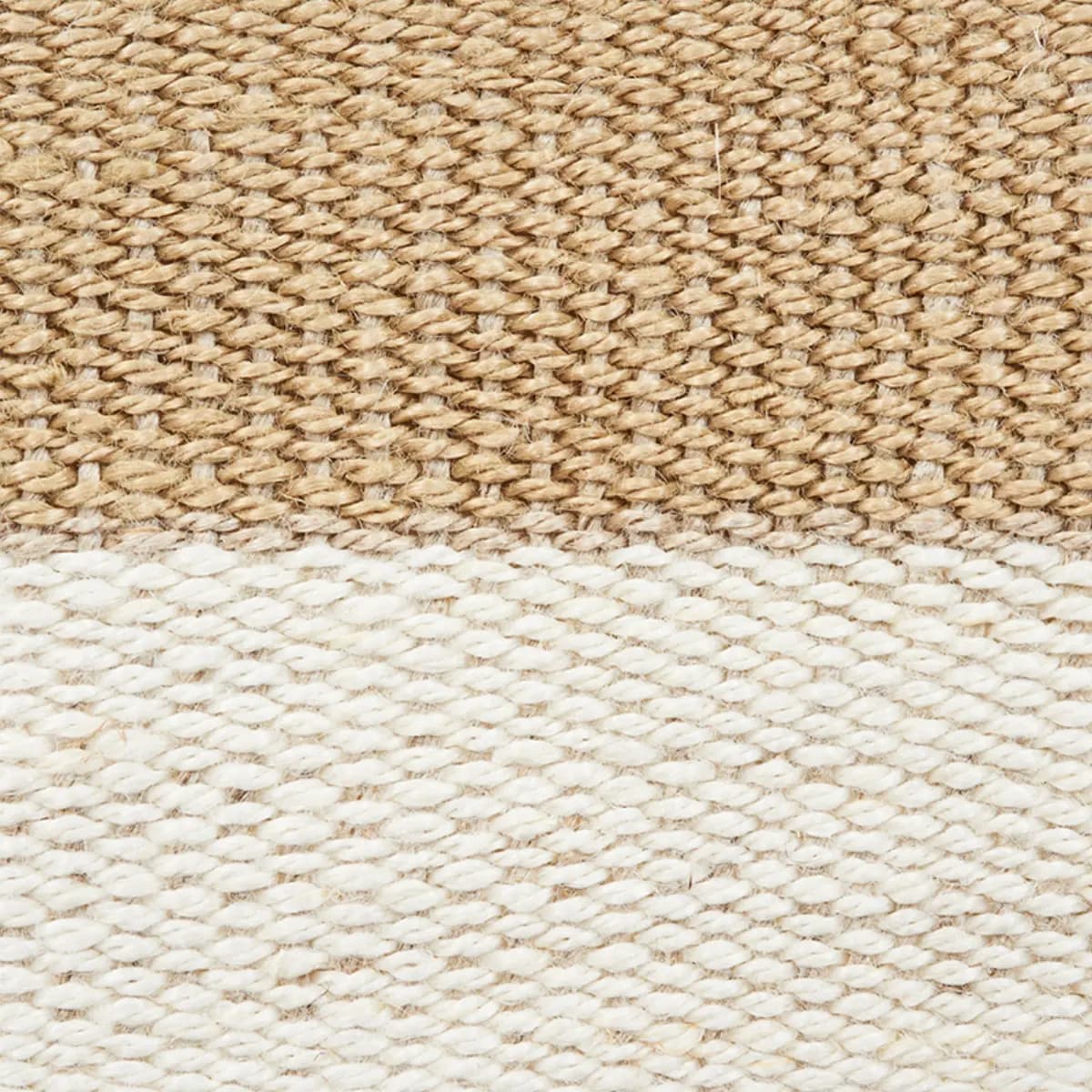 MODERN NEUTRAL III MEDIUM TAPE_ WHITE & GOLD