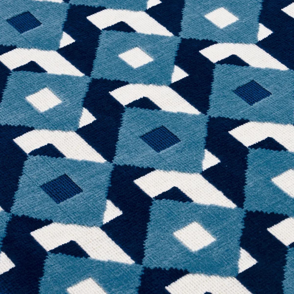 DAZZLE SHIP VELVET_ AZURE