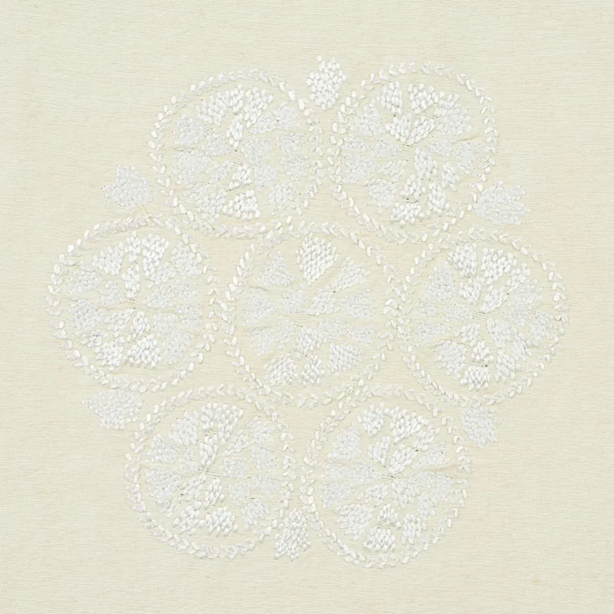 ISLA HAND EMBROIDERY_ IVORY