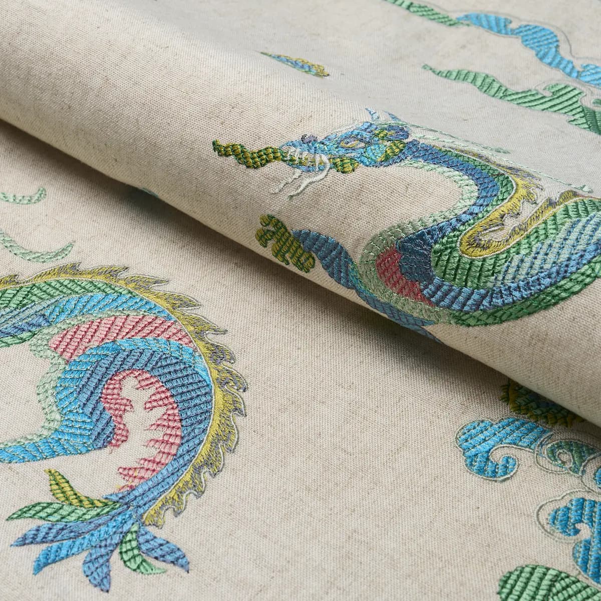 Hanlun Dragon Embroidery_ NATURAL