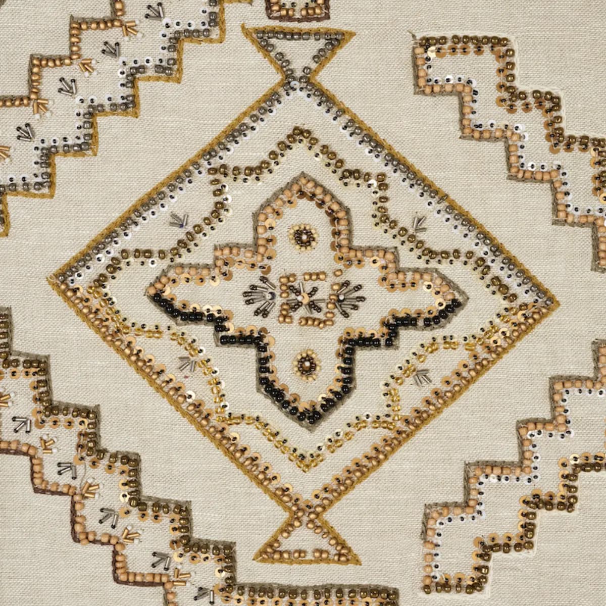 EZMA EMBROIDERY_ NEUTRAL