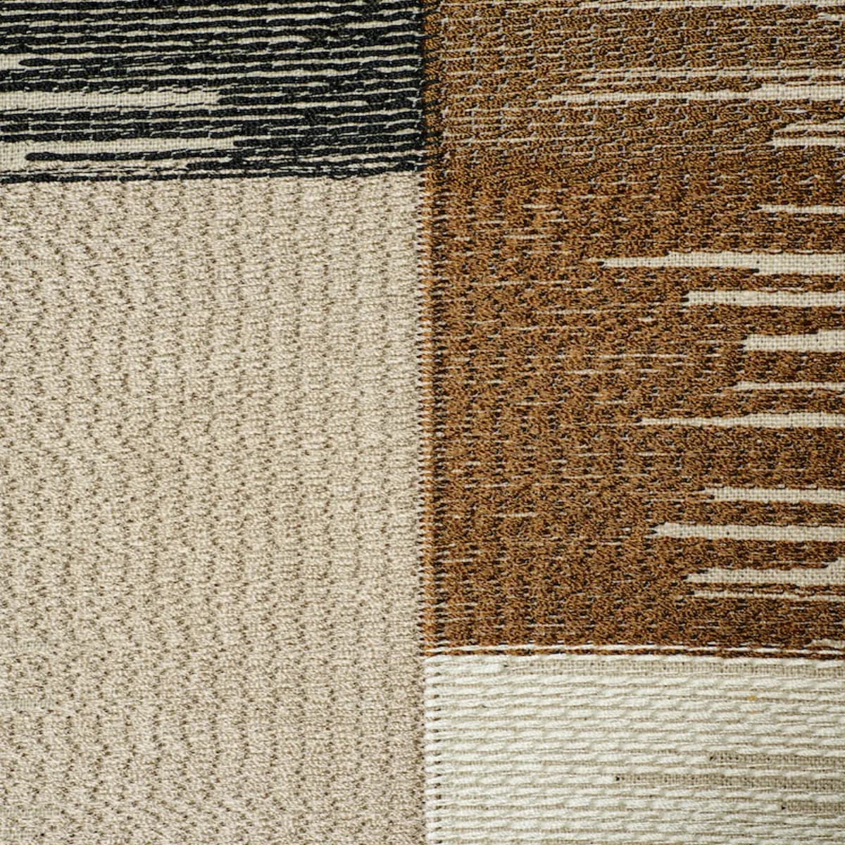 SUNBURST STRIPE EMBROIDERY_ BLACK & NEUTRAL