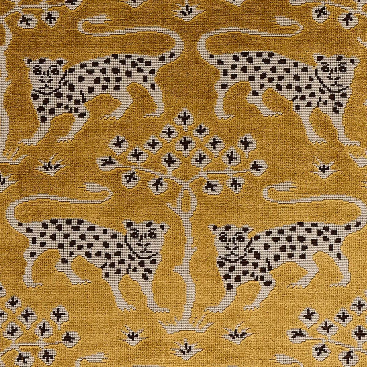 WOODLAND LEOPARD VELVET_ GOLD
