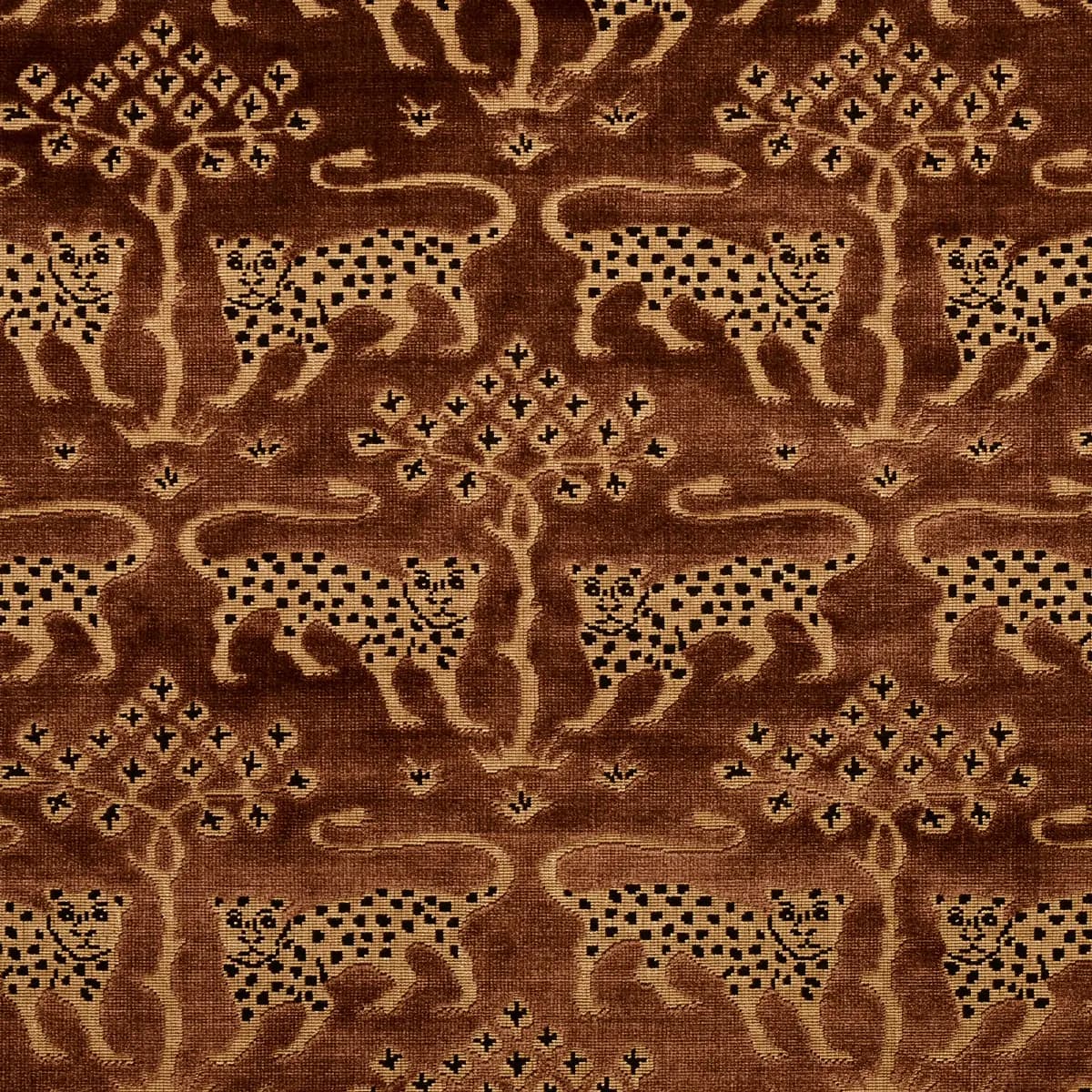 WOODLAND LEOPARD VELVET_ SEPIA