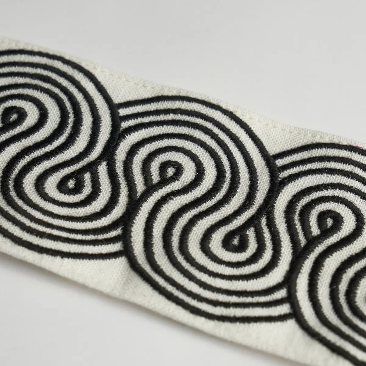 GIRALDI EMBROIDERED TRIM_ BLACK