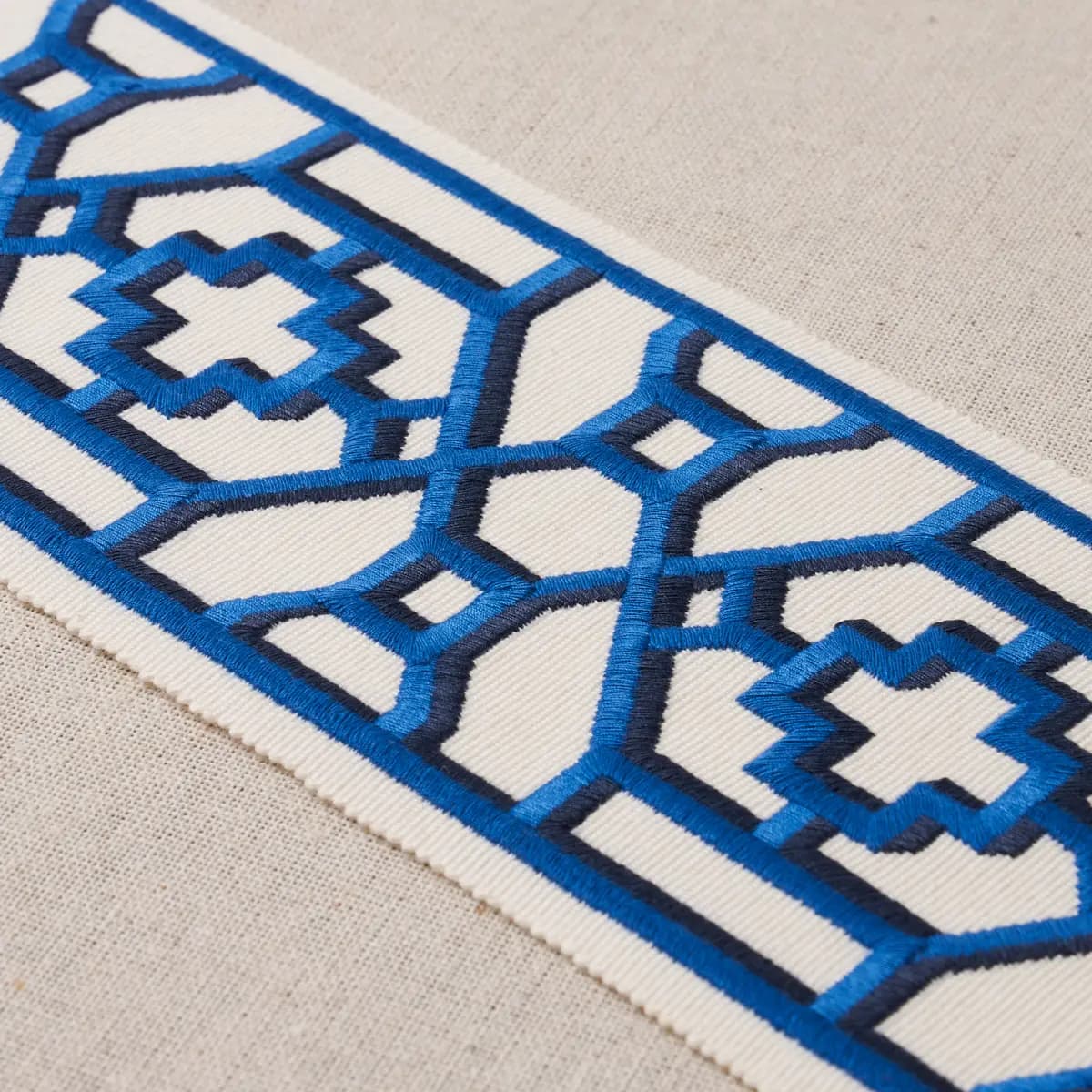 ZANZIBAR TRELLIS TAPE_ BLUE