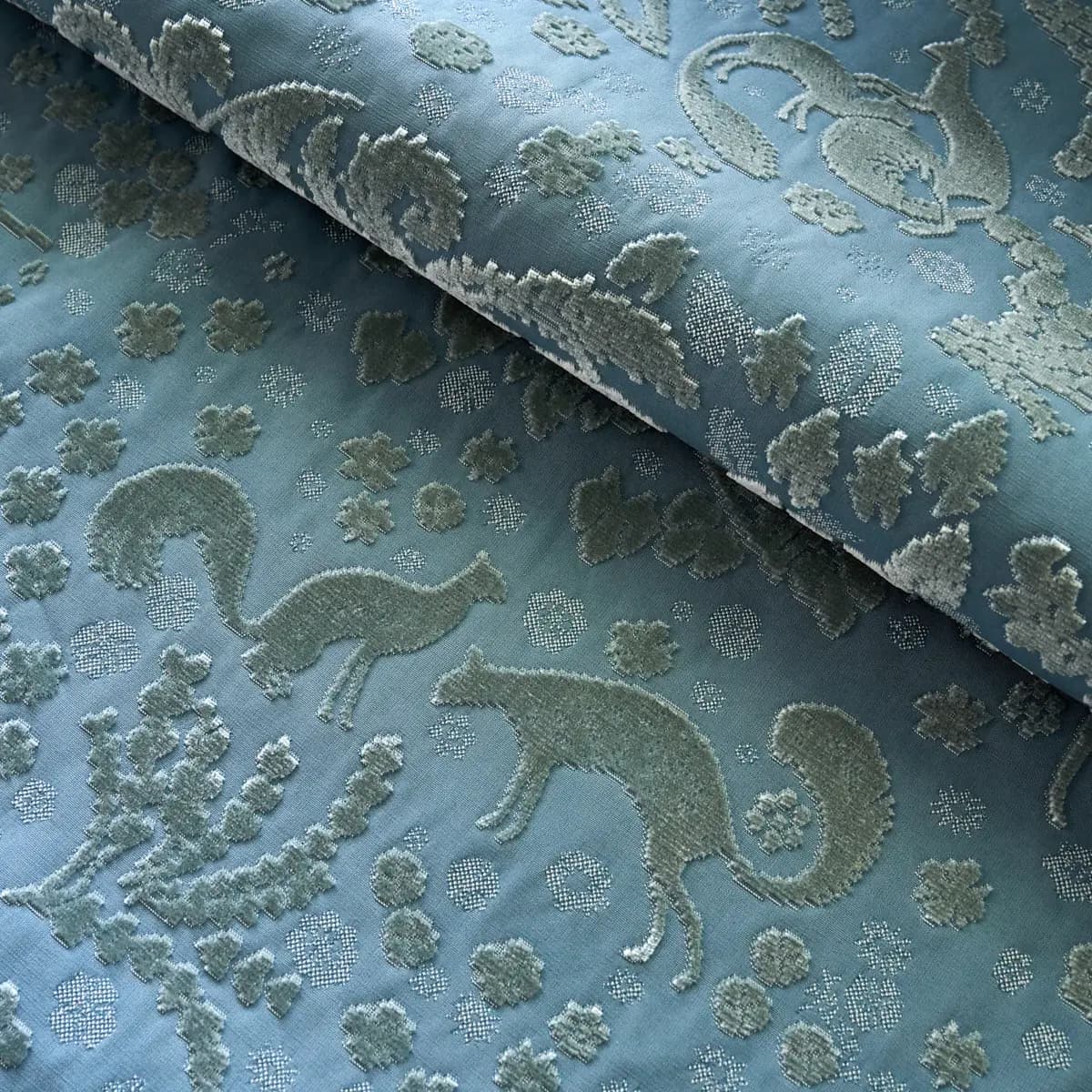 ARBOR FOREST VELVET_ SLATE BLUE