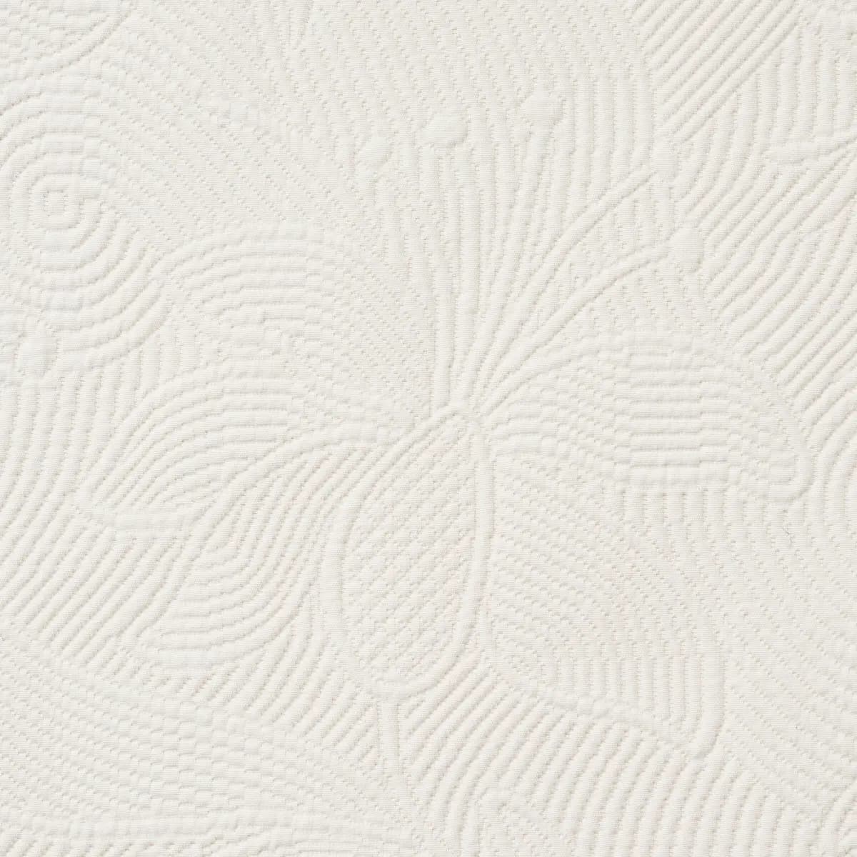 QUILTED SCROLL MATELASSÉ_ IVORY