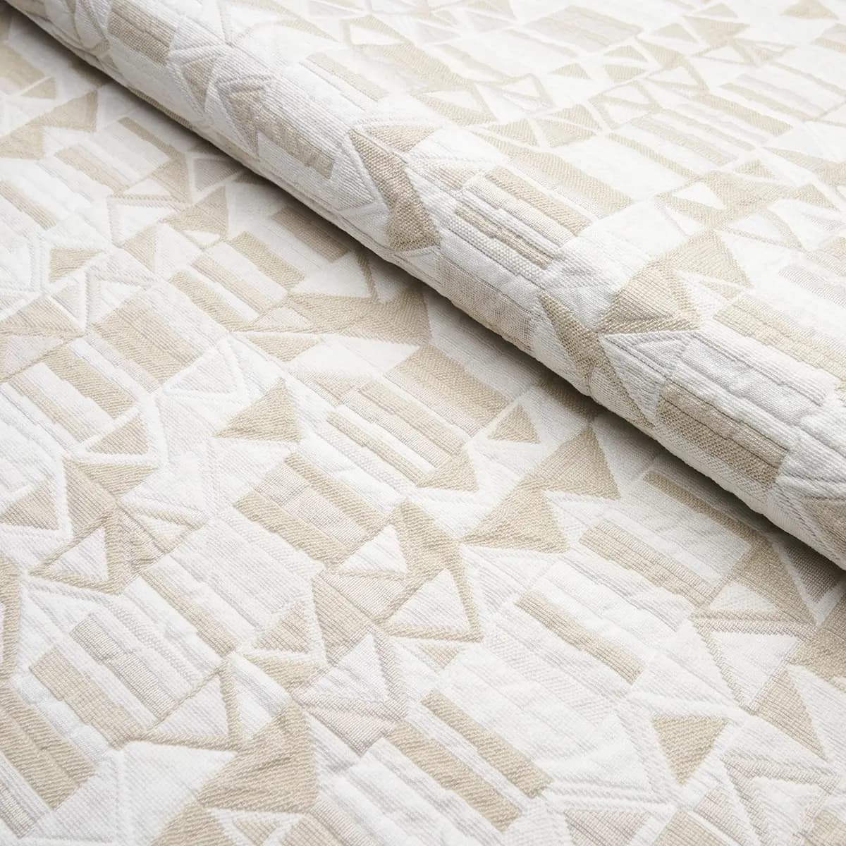 BIZANTINO QUILTED WEAVE_ NATURAL