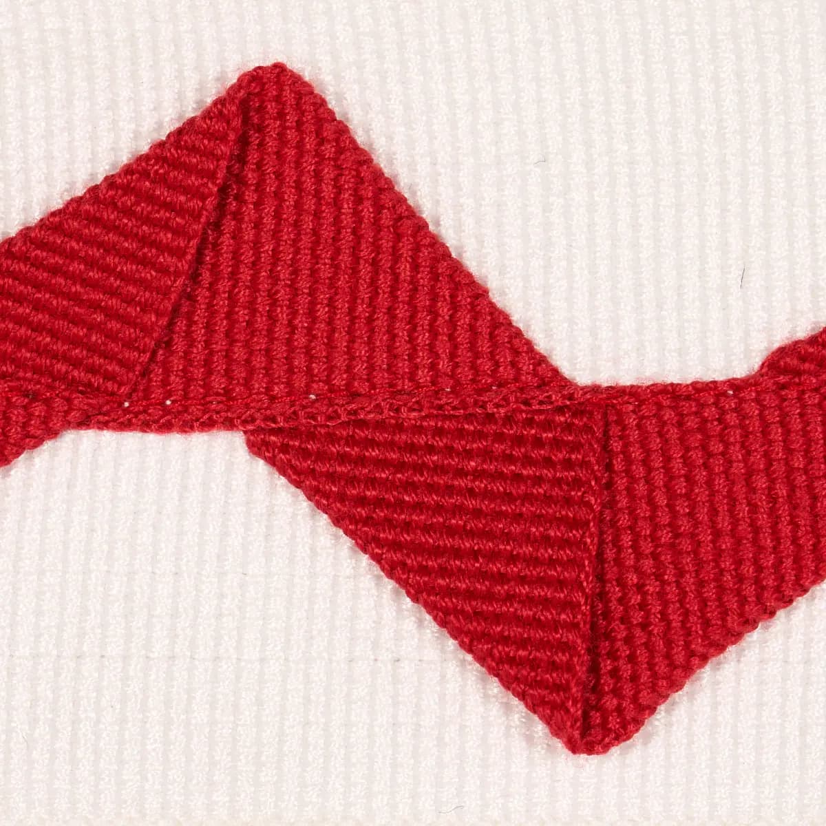 LAZARE APPLIQUÉ TAPE_ RED ON IVORY