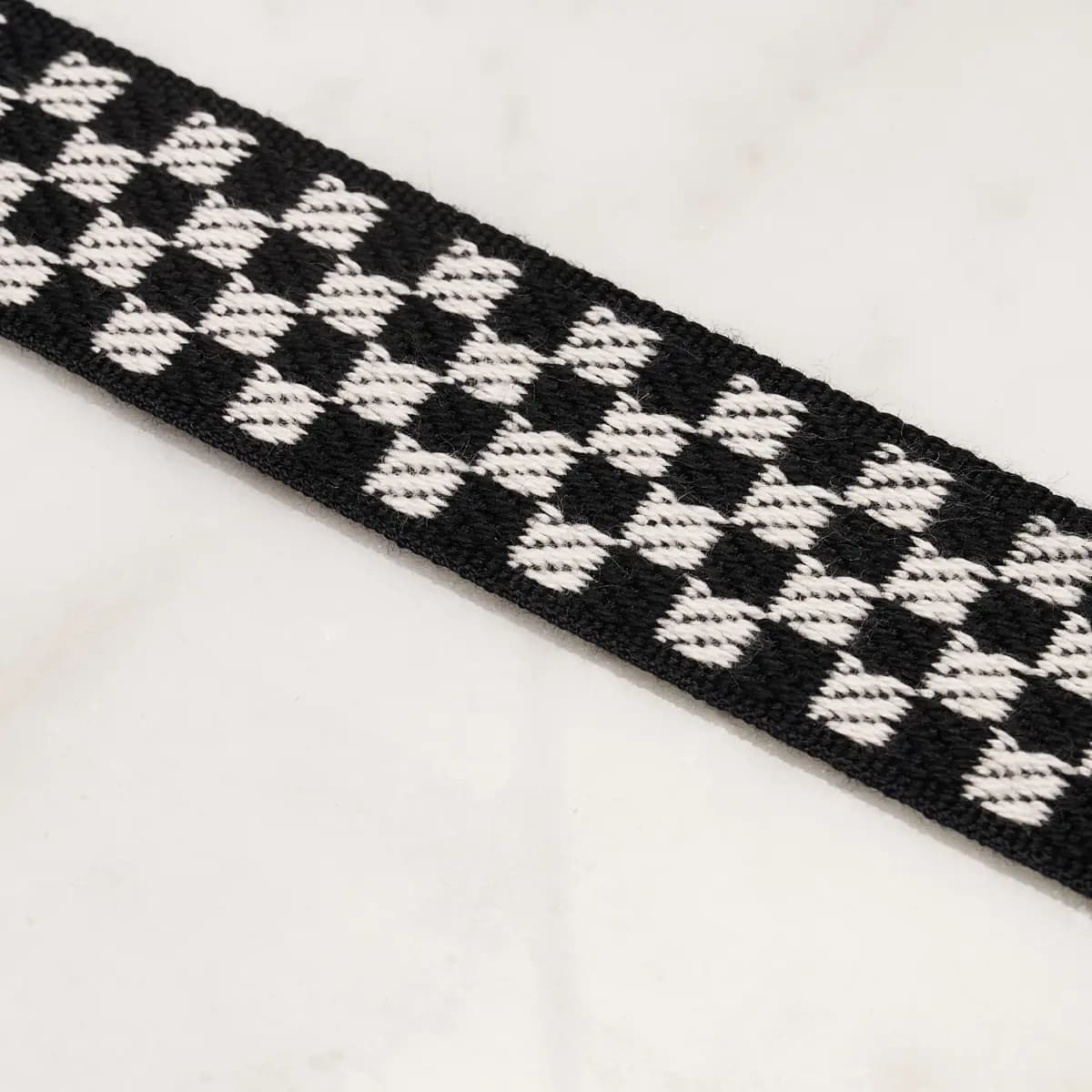 ZEE TAPE NARROW_ BLACK & IVORY
