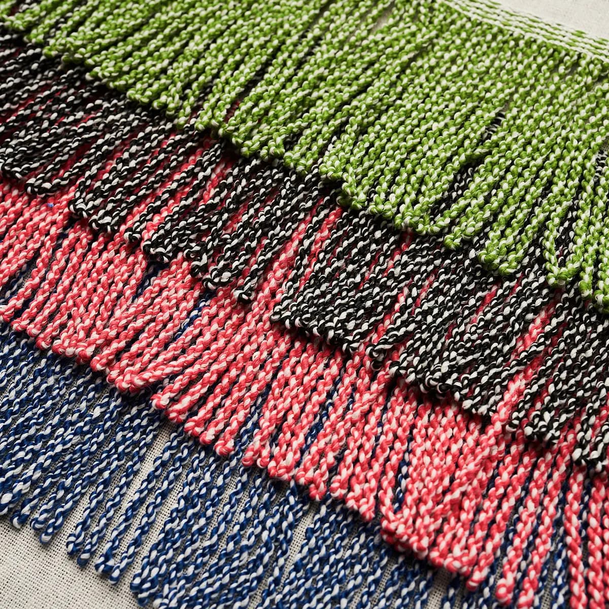OUTDOOR BOULLION FRINGE TRIM_ NAVY