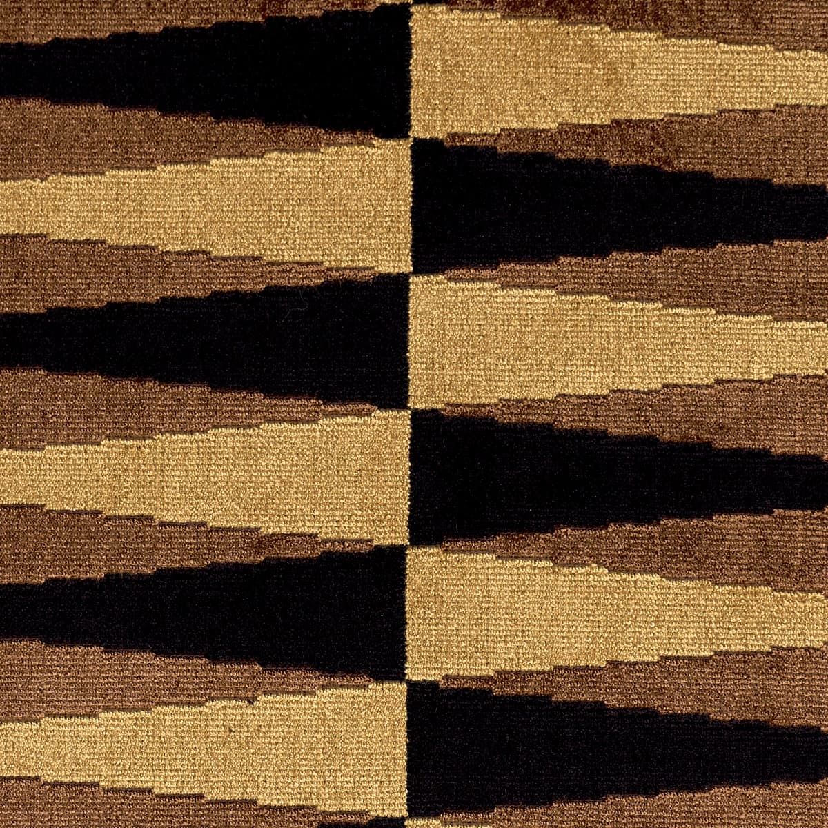 BACKGAMMON CUT VELVET_ OCHRE