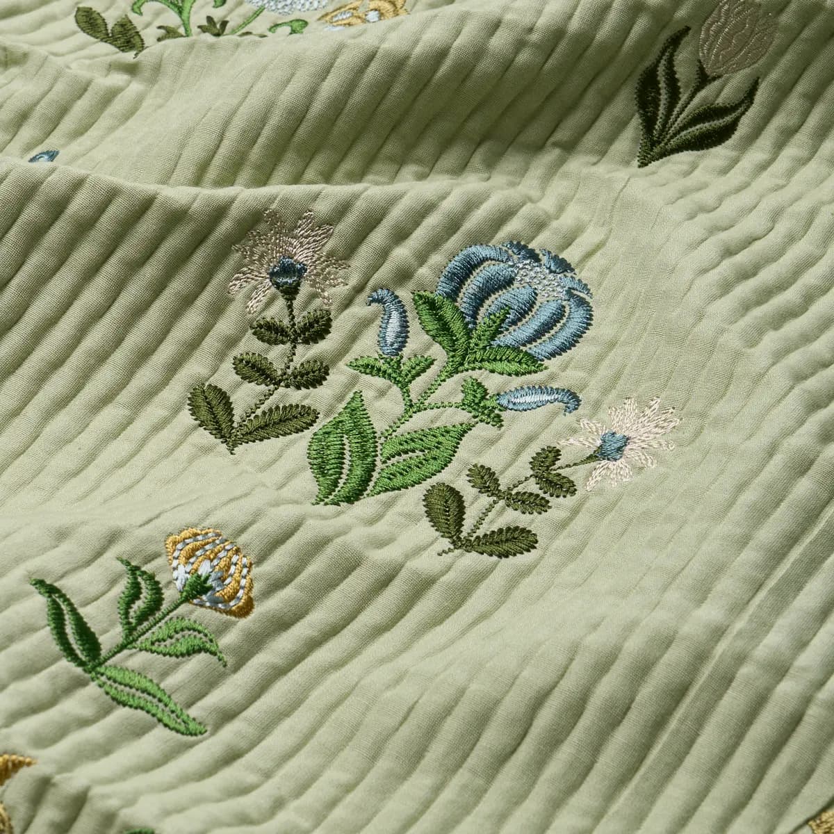 ELMSLIE EMBROIDERY_ LEAF