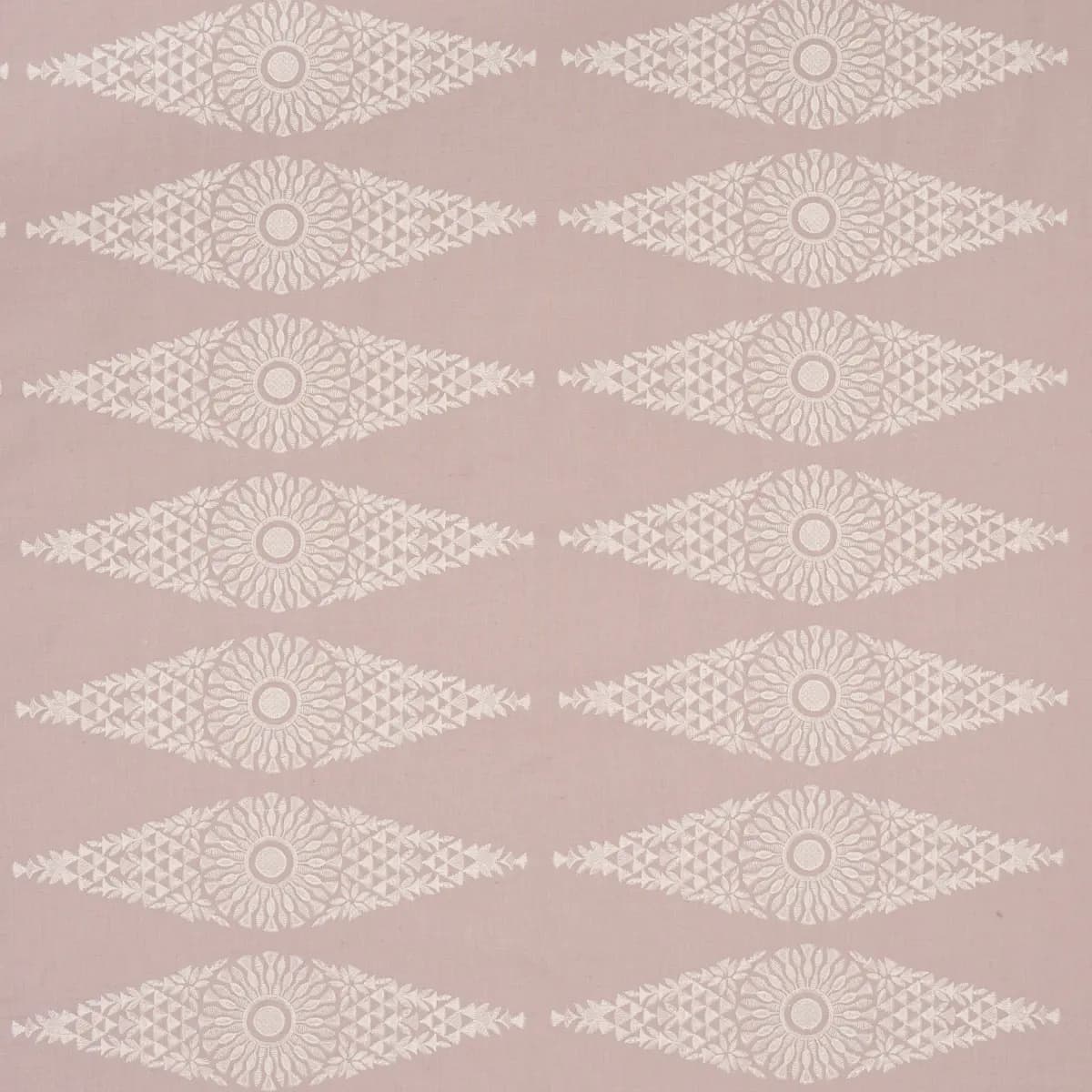 TASMIN EMBROIDERY_ FRENCH LILAC