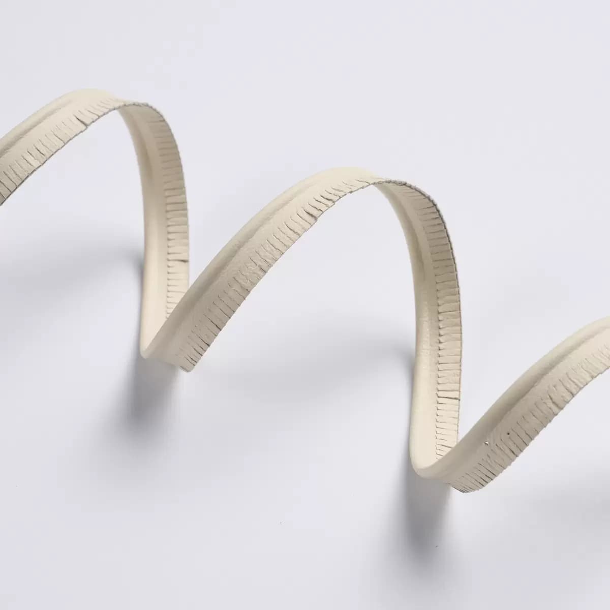 BURNHAM NARROW LEATHER PIPING_ IVORY