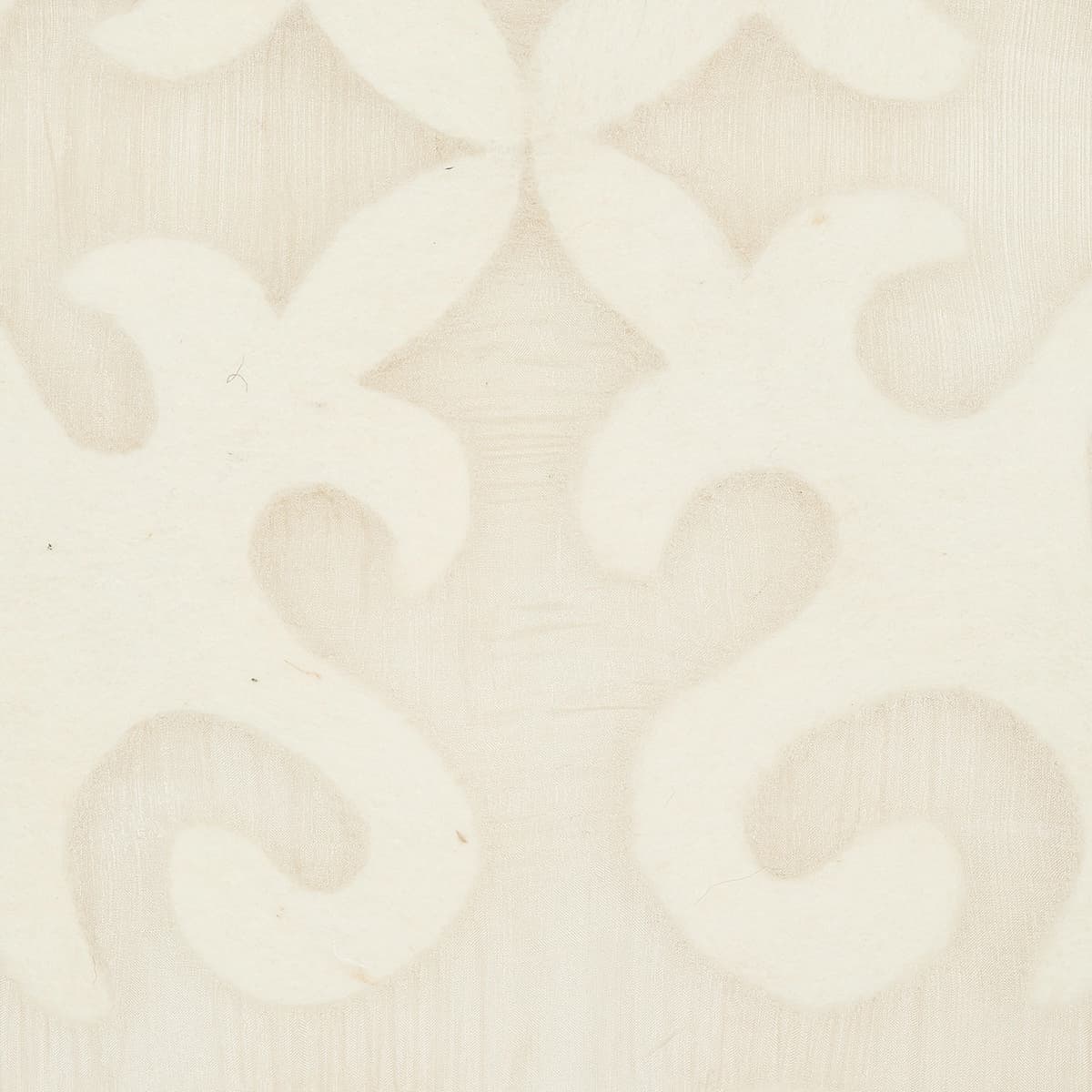 KYRGYZSTAN WOOL SILK_ OYSTER & NATURAL