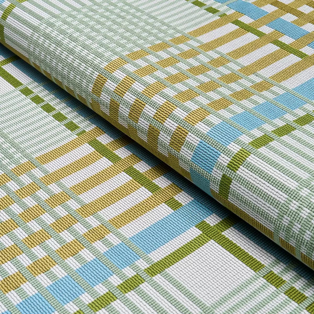 RESONANCE PLAID INDOOR/OUTDOOR_ VERDANT SKY