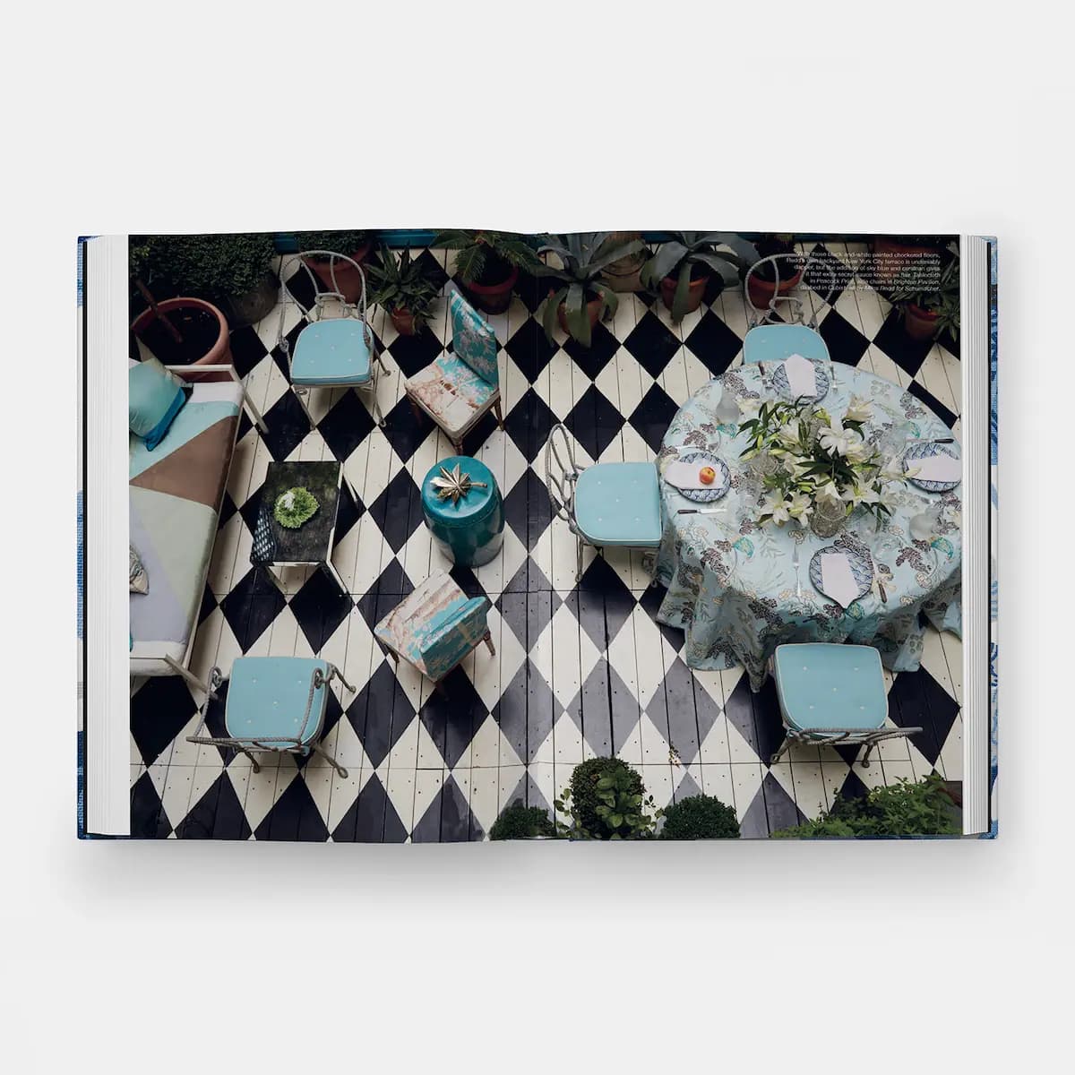 Blue and White Done Right_ BLUE & WHITE