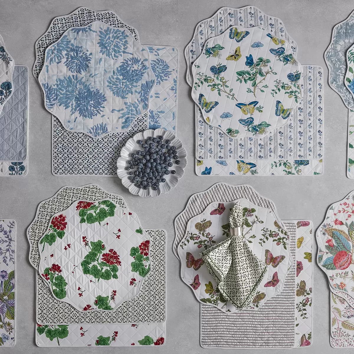 Chrysanthemum/Laksha Placemat, Set_ BLUE/INDIGO