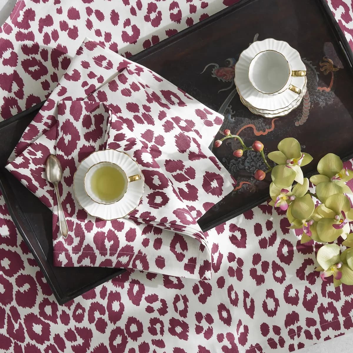 Iconic Leopard Tablecloth_ CRIMSON